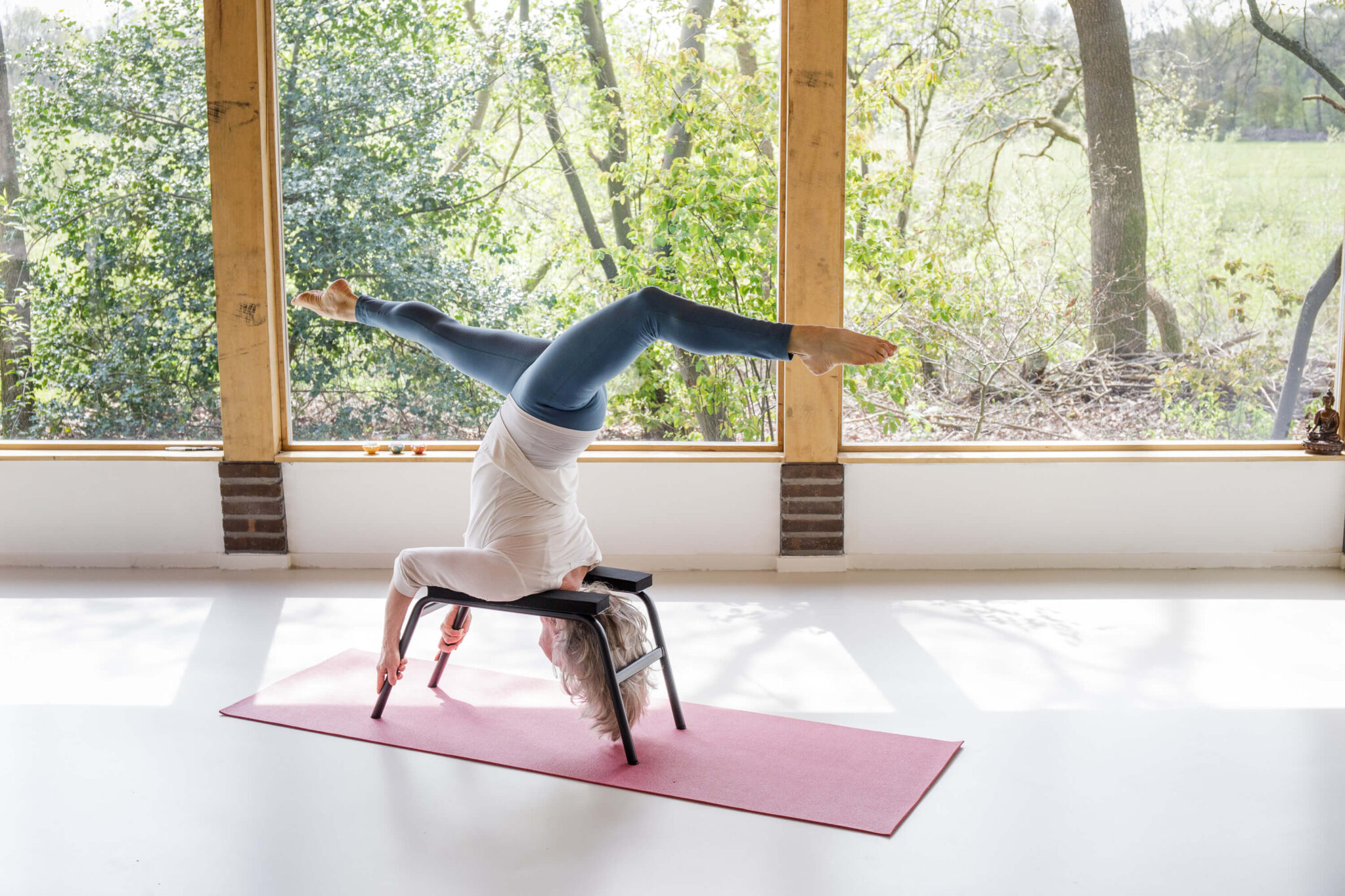 Wat is Critical Alignment Yoga? Ontdek de prachtige yogavorm Oeverlicht